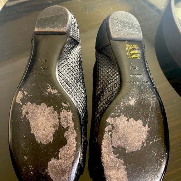 Burberry flats - Picture 3 of 3